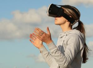 Disney pracuje nad urządzeniem pozwalającym naturalnie chodzić w VR