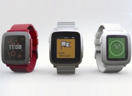 Pebble pokazuje zegarek Time w metalowej wersji